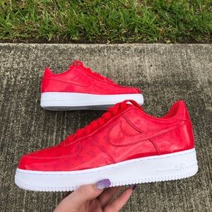 NWT Nike Air Force 1 Low Ultraviolet